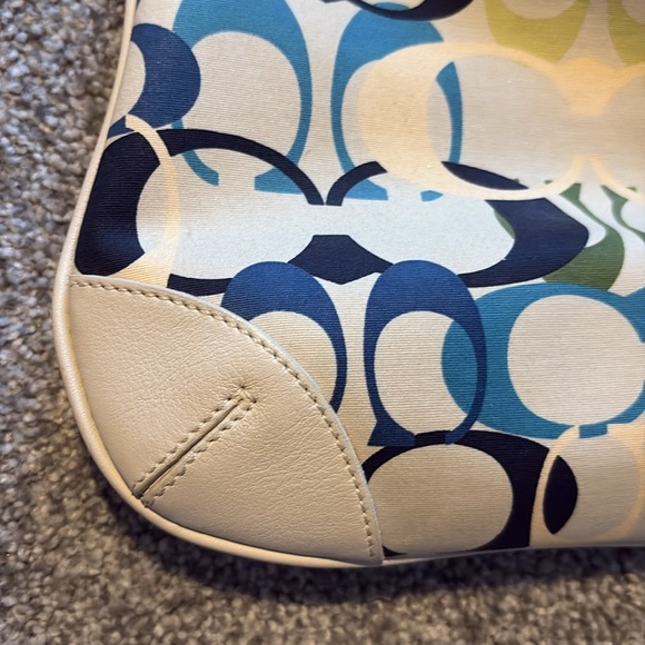 🩵Vintage Y2K Limited addition coach bag!💙 - Picture 6 of 12